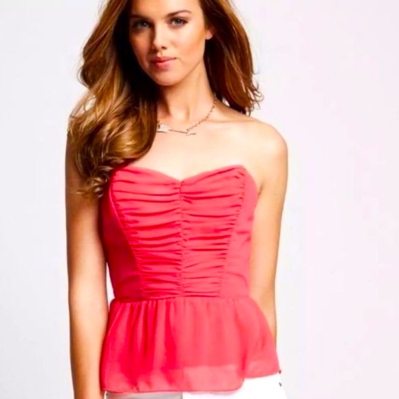 GUESS HOT PINK BUSTIER PEPLUM TOP WITH SWEETHEART NECKLINE SIZE XXS - Picture 1 of 7